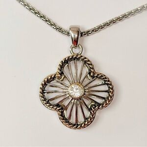 Two Tone Quatrefoil Pendant Necklace Silver Gold Rope 16-19”